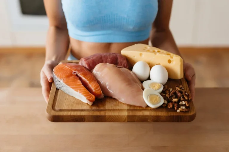 Cik olbaltumvielas jāuzņem dienā — olbaltumvielu avoti uzturā KALKULĀTORS